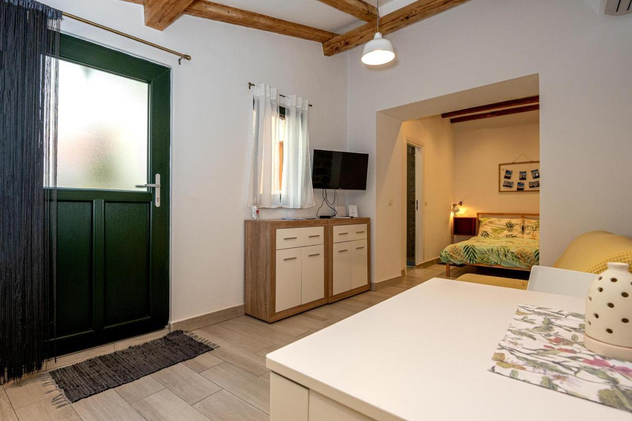 Studio App Dea In The Center Rovinj Exterior foto